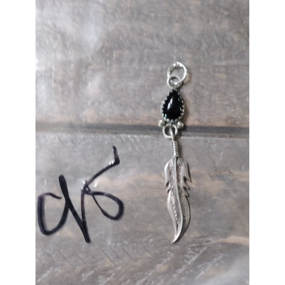 Southwestern Feather Dangle Pendant Black Onyx Teardrop Charm Silver Vintage